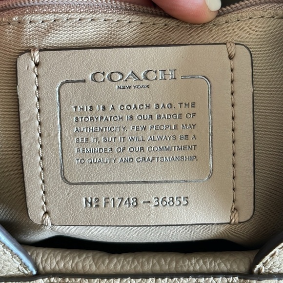 Coach Edie Turnlock shoulder bag / like new / F1748-36855 /gray leather - Picture 4 of 11